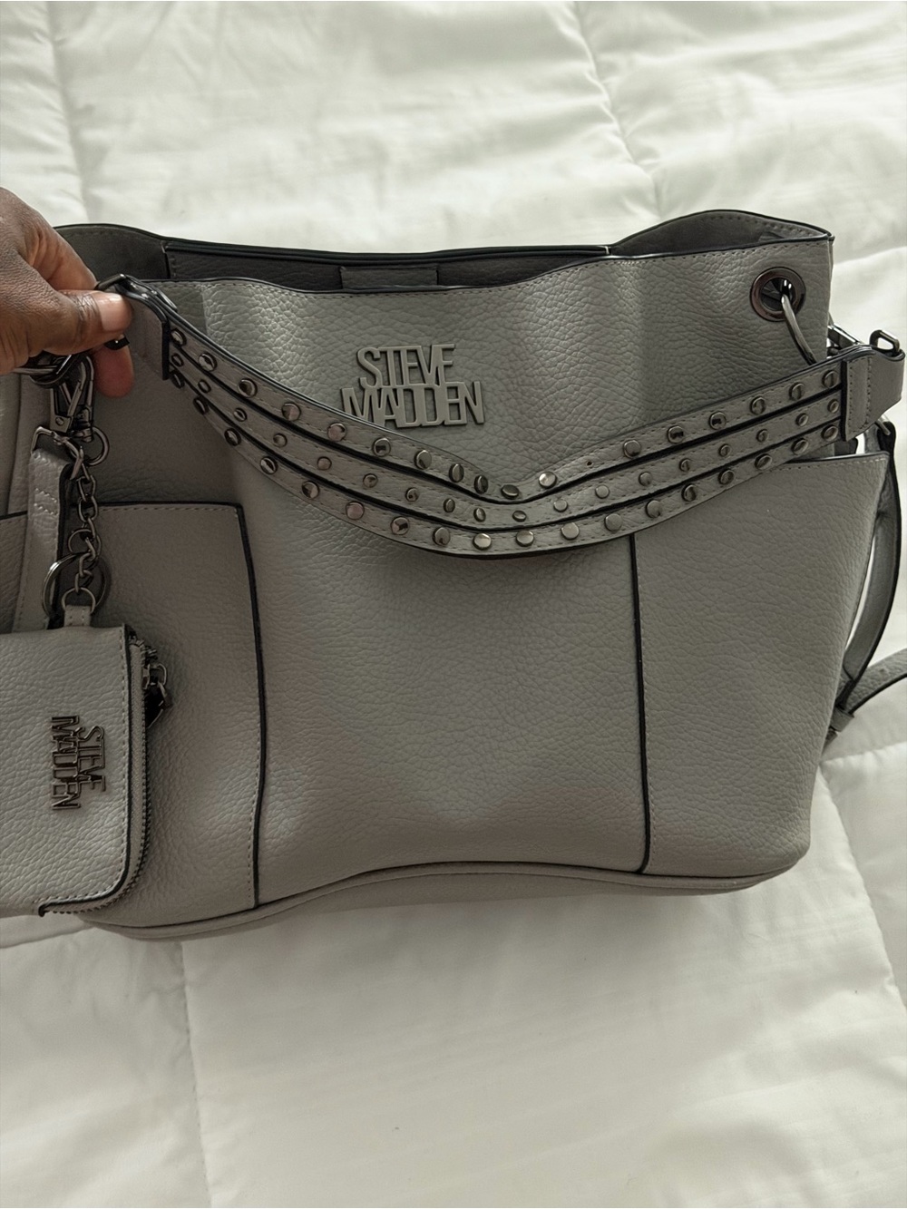 Steve Madden Light Gray Pebbled Leather Shoulder Bag with Studded Straps - Picture 2 of 3